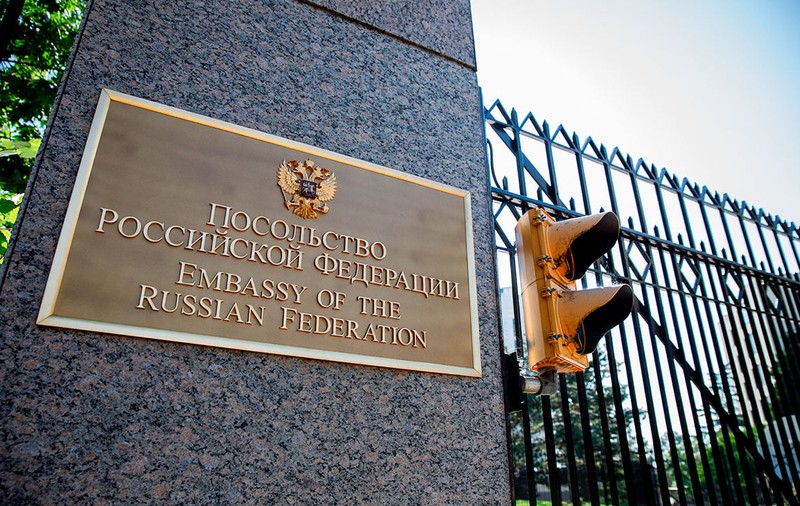 Ambasada Rusiei în SUA califică drept „provocatoare” afirmațiile privind posibila folosire a armelor chimice în Ucraina