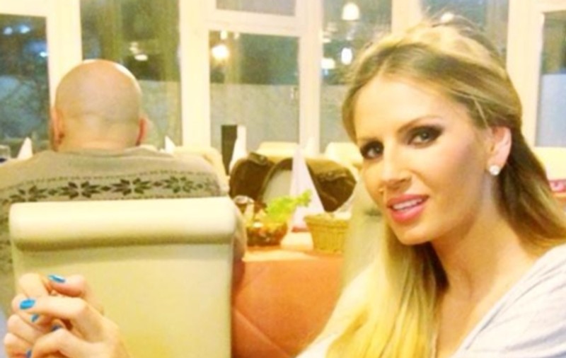Andreea Bănică ŞI-A SPERIAT FANII! "Vezi să nu te îngraşi!", au strigat ei, când AU VĂZUT POZA | FOTO ÎN ARTICOL