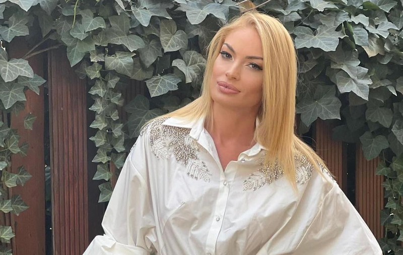 Secretul siluetei Valentinei Pelinel. Ce face soția lui Cristi Borcea în fiecare dimineață și seară.  „Așa știi dacă ai sărit calul”