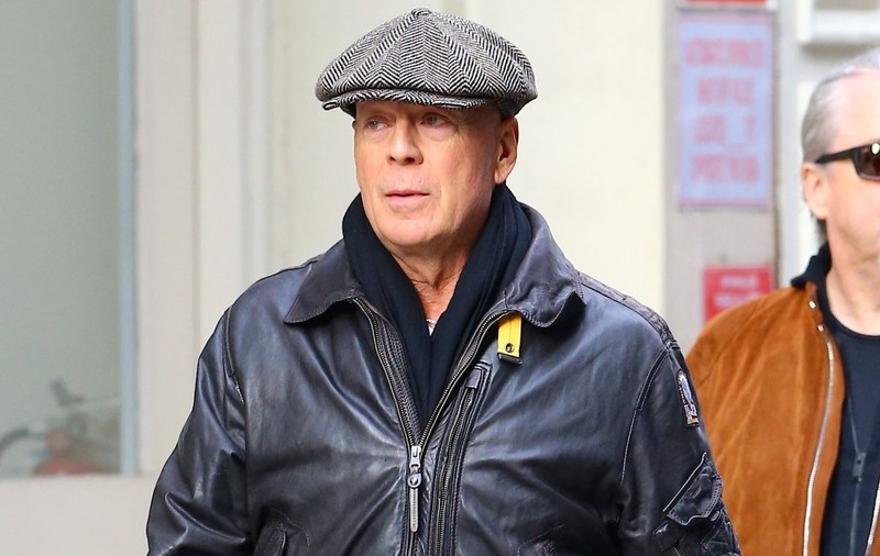 Organizatorii „Zmeura de Aur” i-au retras premiul pentru „cea mai proastă interpretare” lui Bruce Willis, după ce a anunțat că suferă de afazie