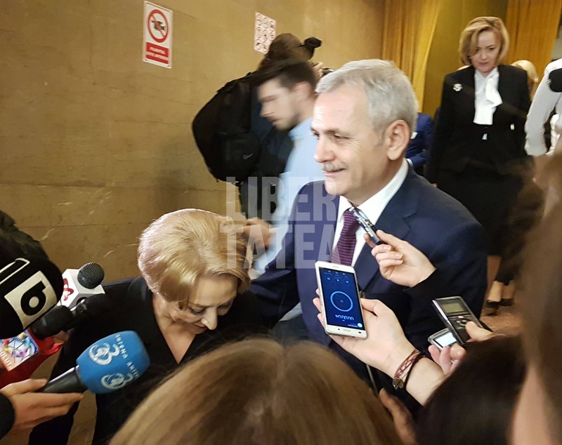 Fotografia zilei, cu Dragnea și Dăncilă. Congresul PSD, în imagini / GALERIE FOTO