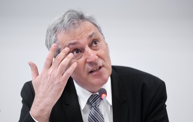 Marcel Vela explică de ce a fost adusă Sorina Pintea încătuşată la spital. De vină este un ordin din 2018, când ministru era Carmen Dan