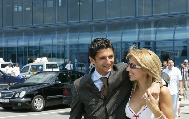 Răzvan Lucescu, jefuit de menajeră! Femeia i-a furat bijuterii SCUMPE!