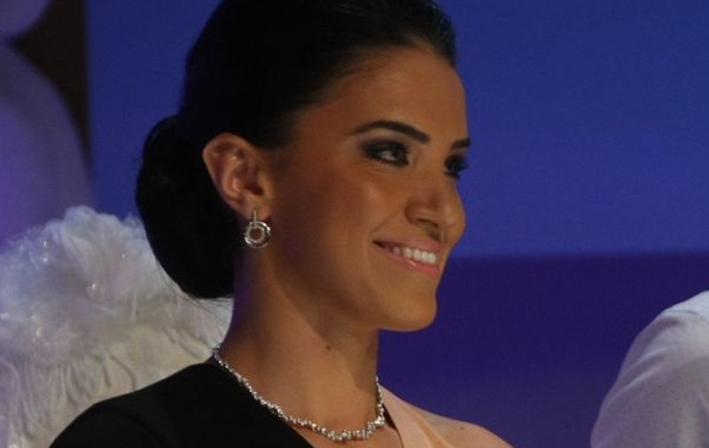 Vezi ce a VISAT Adelina Pestriţu când şi-a pus busuoic sub pernă!