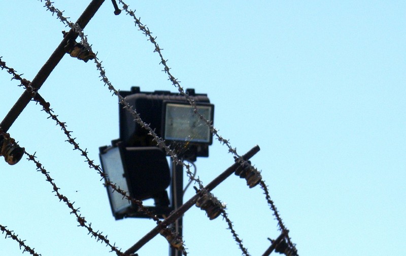 Un român s-a spânzurat într-o închisoare din Italia