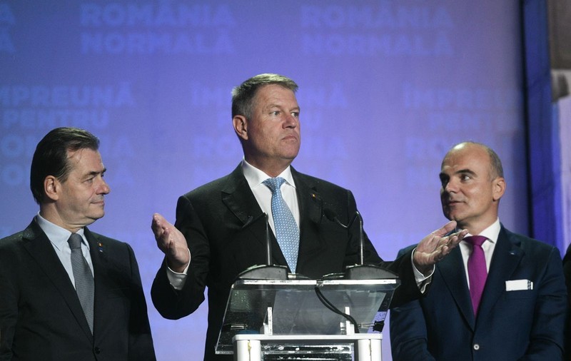 Cum „îl hotărăște” președintele Iohannis pe Ludovic Orban să-i lase locul lui Rareș Bogdan