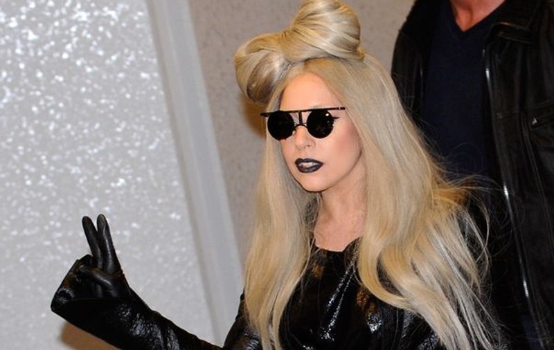 Lady Gaga şi Justin Bieber vor juca rolurile unor extratereştri