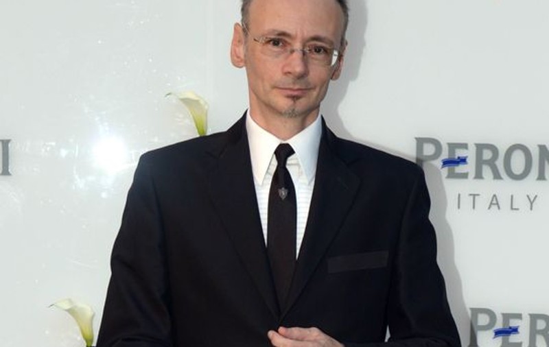EXCLUSIV/ Ea a vrut, el n-a putut! Mihai Albu i-a dat papucii iubitei pentru că... nu s-a simțit pregătit pentru ea