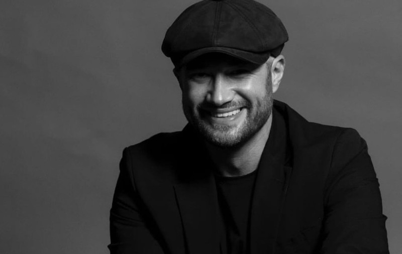 Mihai Bendeac, mesaj emoționant pentru tatăl său: „Îți mulțumesc că ai dus copilul ăsta în palme”. Imagini rare din copilăria actorului