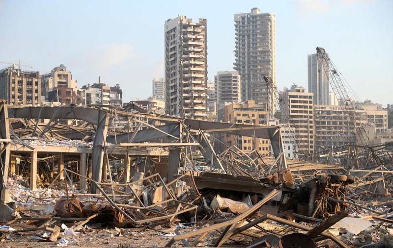 Exploziile de la Beirut au creat un crater cu o adâncime de 43 de metri. Experții fac comparații cu bomba atomică testată de SUA în 1962
