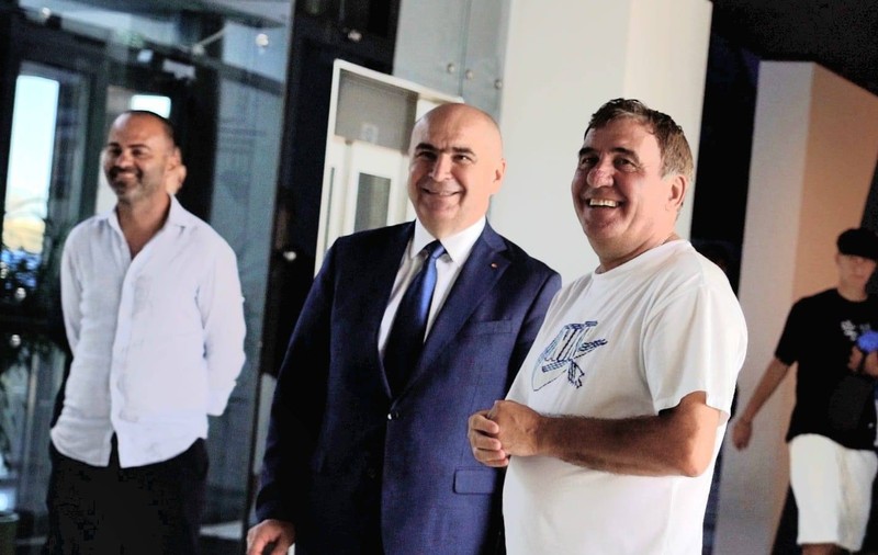 Ilie Bolojan, în vizită la Gheorghe Hagi, la academia sa de fotbal din Constanța: „L-am primit cu bucurie”
