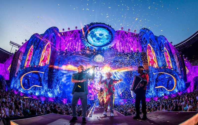 Cum a fost în a doua zi de festival la UNTOLD 2022. Peste 90.000 de persoane au participat