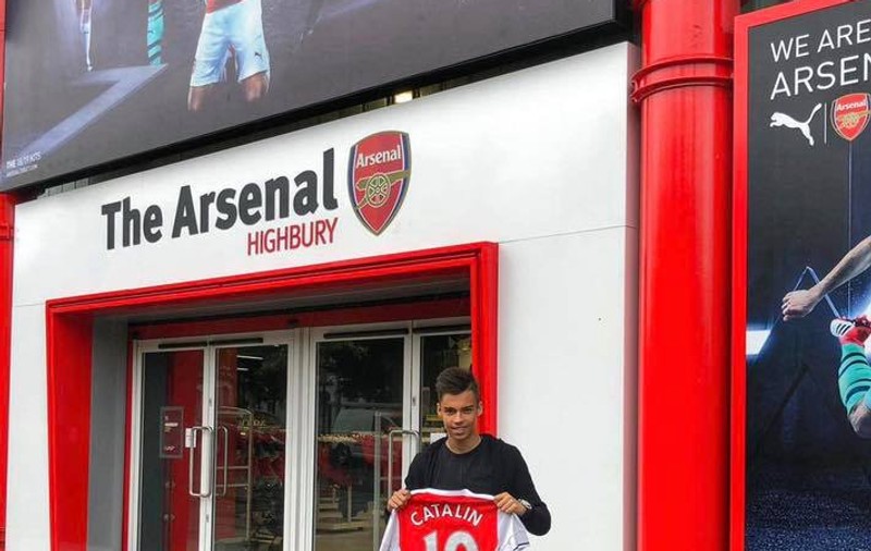 I-auzi una! Cătălin Cîrjan, 16 ani, la Arsenal Londra