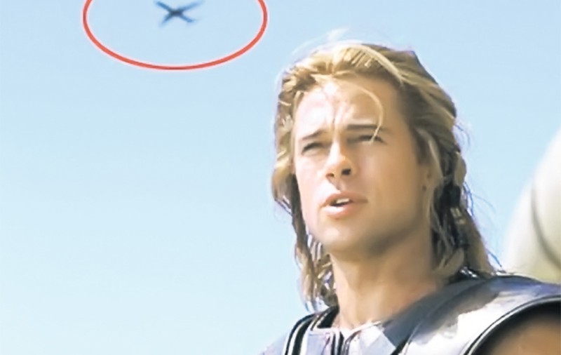 Greşeli prosteşti în filme de milioane