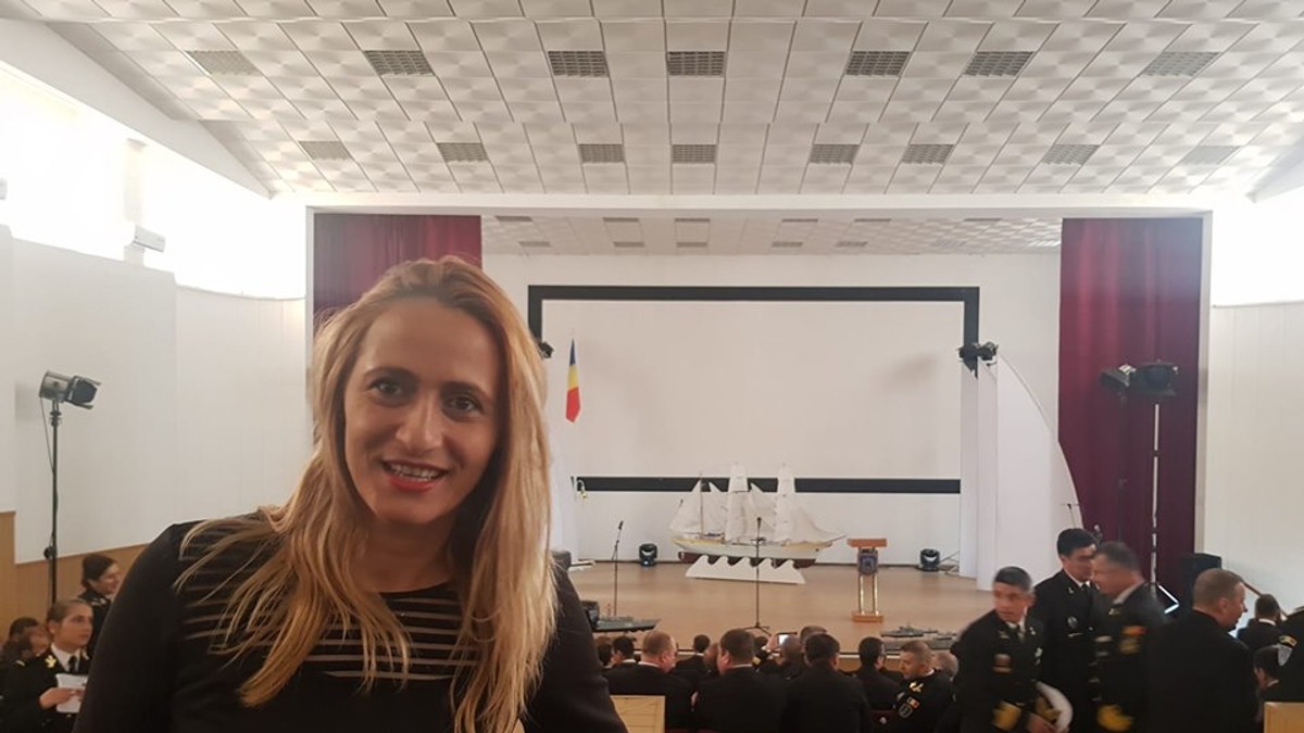 Momente dificile pentru Camelia Potec. Tatăl ei a fost operat chiar de ziua lui de naștere | FOTO