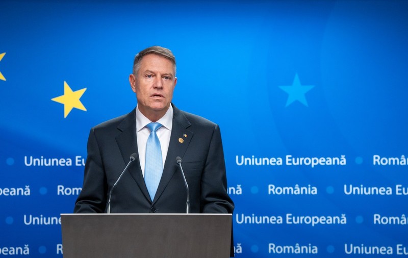 SRI nu are director civil, dar „funcționează impecabil”, spune Klaus Iohannis. „Am făcut câteva evaluări”