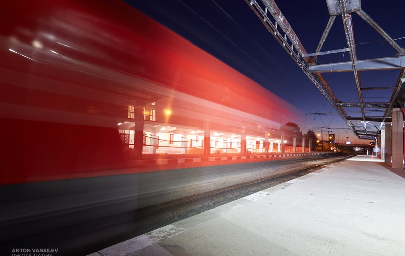 Mecanicul unui tren de mare viteză a uitat să oprească într-o stație, în Austria: „A observat prea târziu că este în programul rutei”