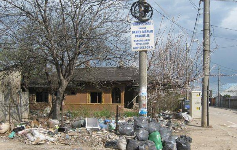 Impozitul pentru imobilele şi terenurile neîngrijite poate crește de cinci ori. Decizia, luată în București și în mai multe orașe din țară