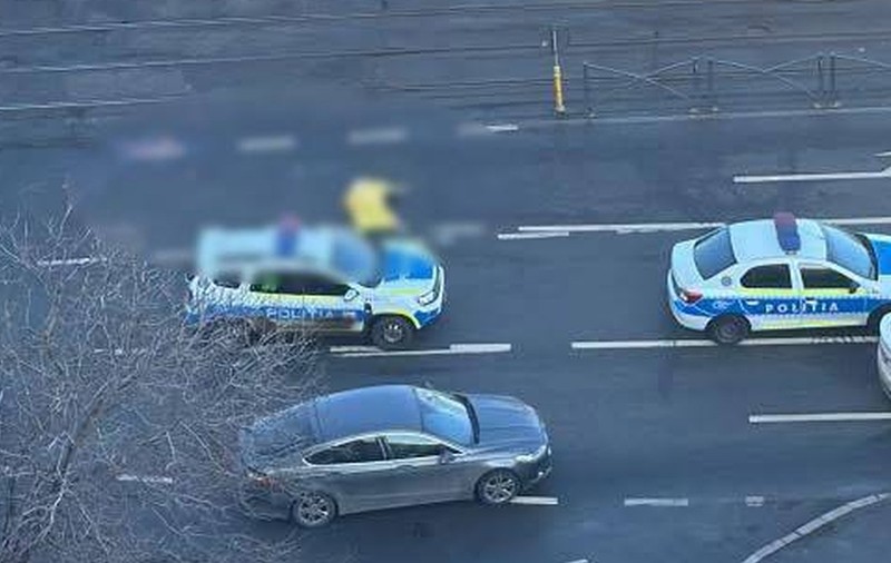 Un bărbat a murit lovit de TIR când traversa strada, în București. „O parte din craniu era la doi metri de el”