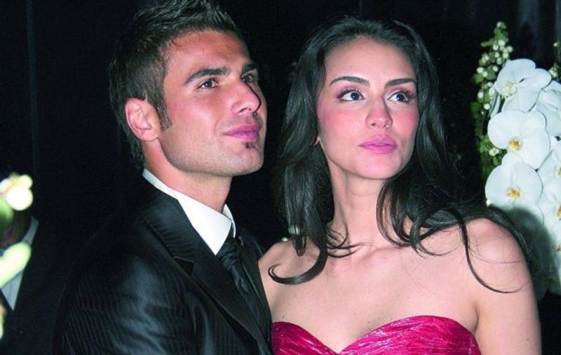 CE-I FACE ADI MUTU NEVESTEI SALE, FOCOASA CONSUELO, ÎN BAIE!  | FOTO