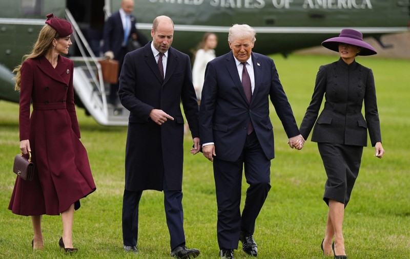 Gafa pe care Donald Trump a făcut-o la întâlnirea cu Kate Middleton. Moment stânjenitor pentru soția sa, Melania