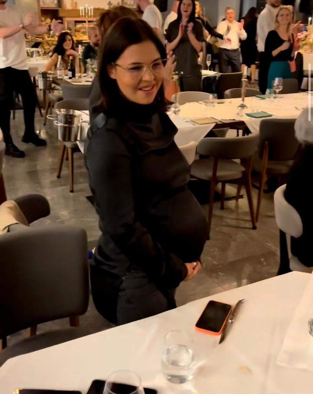 Andreea Popescu a împlinit 39 de ani. Ce surpriză i-a făcut socrul ei. „M-am emoționat tare”