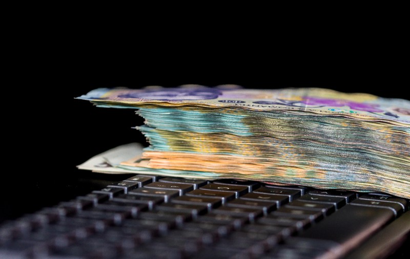 Un bărbat din Iași a plătit 165.000 de lei, ca să scoată un demon din soția sa, fără factură