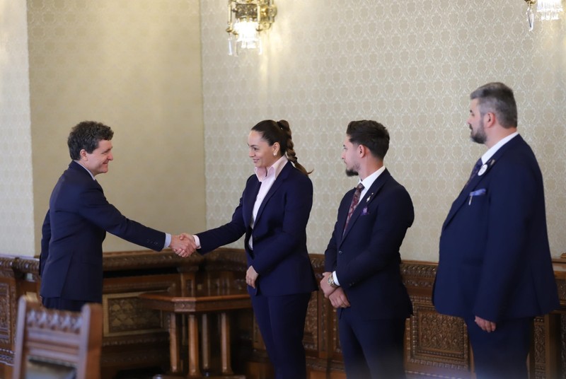 POT a ajuns la consultările de la Palatul Cotroceni. Sursă foto: Dumitru Angelescu