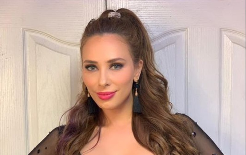 Iulia Vântur, apariție de senzație la ziua lui Salman Khan. Cum s-a îmbrăcat vedeta