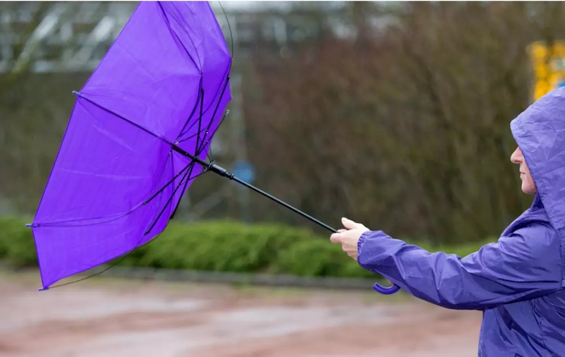 Alertă meteo: sud-estul țării, sub avertizare cod galben de vânt puternic. Cum va fi vremea la București