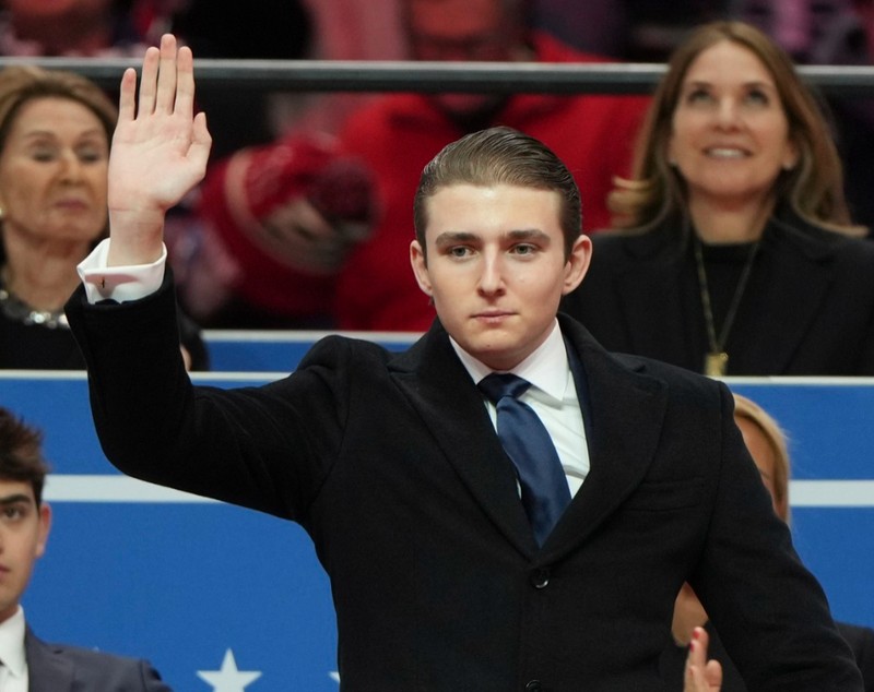 Motivul pentru care fiul lui Donald Trump a închis un etaj întreg din hotelul familiei. Gestul lui Barron are legătură cu o femeie