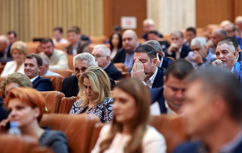 Să nu fie ca să nu existe. Cum a evoluat filosofia politică, în 30 de ani, de la consens la nonsens