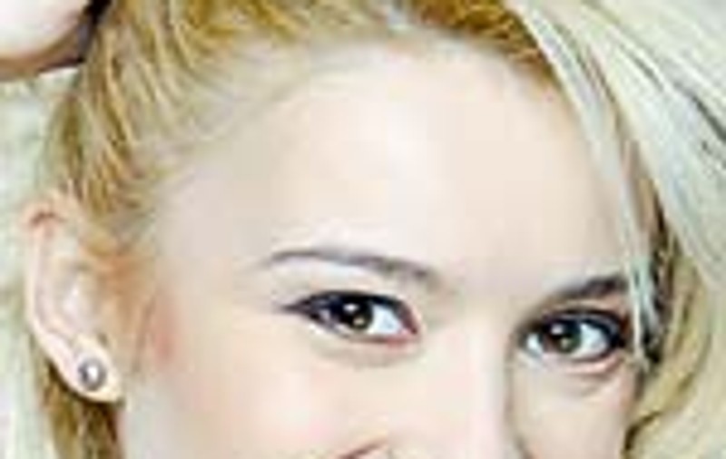 Diana din 'Iubire ca in filme' si-a pus silicoane