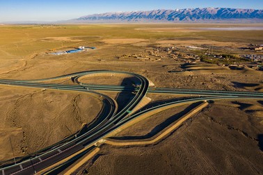 Fotografie aeriană cu unul dintre nodurile de pe autostradă. Foto: Profimedia Images