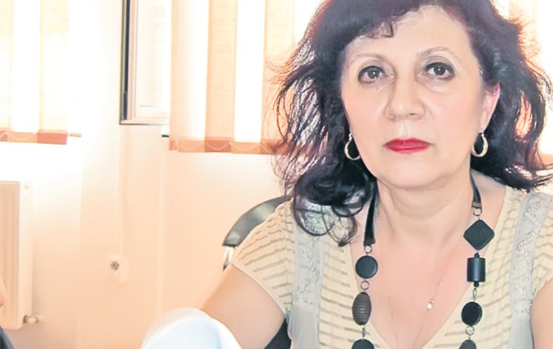 "E abuziv şi incorect să modifici notele elevilor"