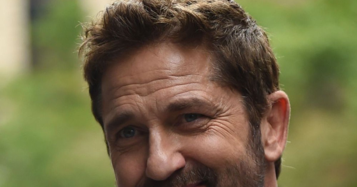 Gerard Butler a fost internat de urgență la o clinică privată