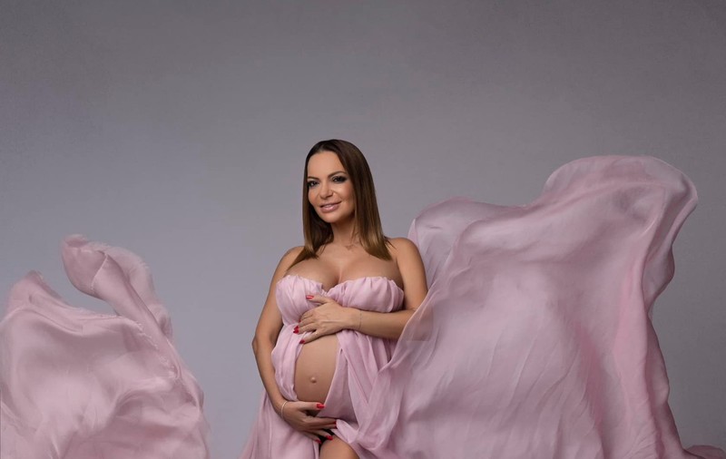 Andreea Antonescu, vizită surpriză în spital, după ce a născut: „Vă arăt ce a determinat să-mi crească tensiunea la 18”