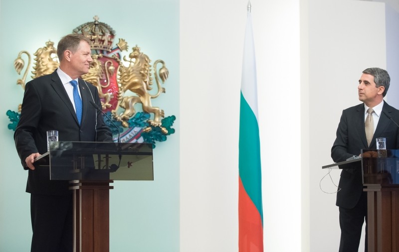 Președintele Klaus Iohannis se întâlnește cu omologii din Bulgaria și Austria; Reuniunea informală are loc la Ruse
