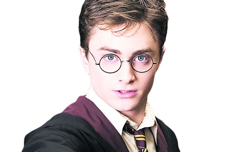 VESTE EXTRAORDINARĂ pentru fanii Harry Potter. Vrăjitorul lor preferat se întoarce!