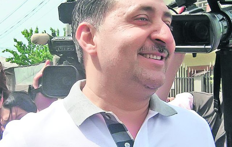 Vecinii Ionelei Constantin susţin că Vijelie şi amanta sa nu şi-au întrerupt niciodată relaţia