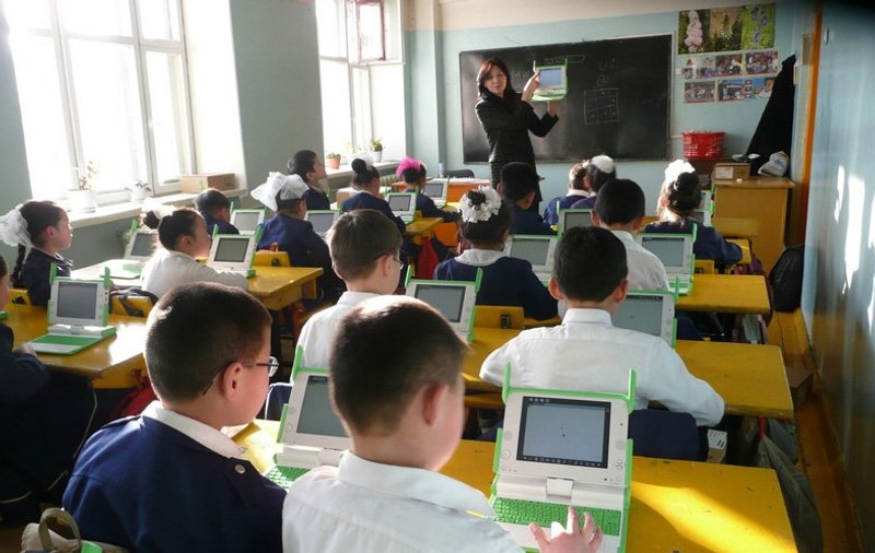 COPIII, școliți precum OFIȚERII SRI în LUPTA pentru SECURITATE CIBERNETICĂ