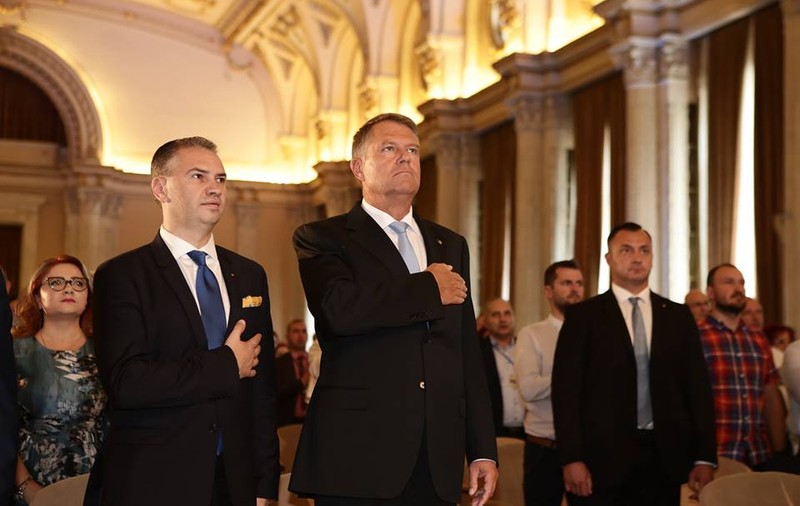 Klaus Iohannis, la Consiliul Național al PSD. Mesaj pentru liberali: ”PSD și Dragnea se folosesc de putere ca să scape de justiție”