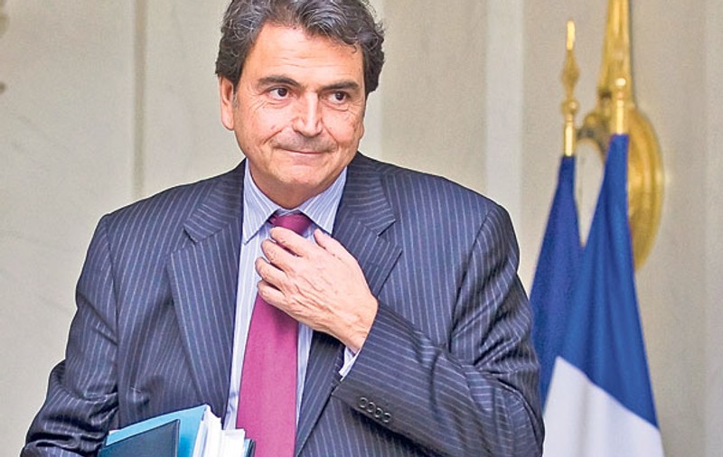 Un deputat francez acuză România de corupţie în cazul integrării romilor: «Un stat fără scrupule, care iroseşte bani europeni»