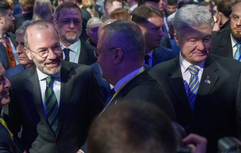 Congres PPE la Bucureşti, ziua 1. Surpriza Austriei: nu a mai votat contra manifestului care cere aderarea terestră a României la Schengen, așa cum anunțase