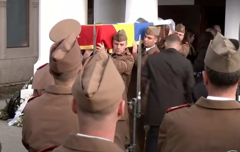 Mircea Diaconu a fost înmormântat cu onoruri militare, la Săftica. Emil Constantinescu, discurs în memoria regretatului actor