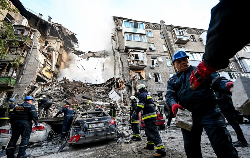 LIVETEXT Război în Ucraina, ziua 226 | 14 civili uciși și 12 răniți, în atacul rusesc cu dronă de la Zaporojie