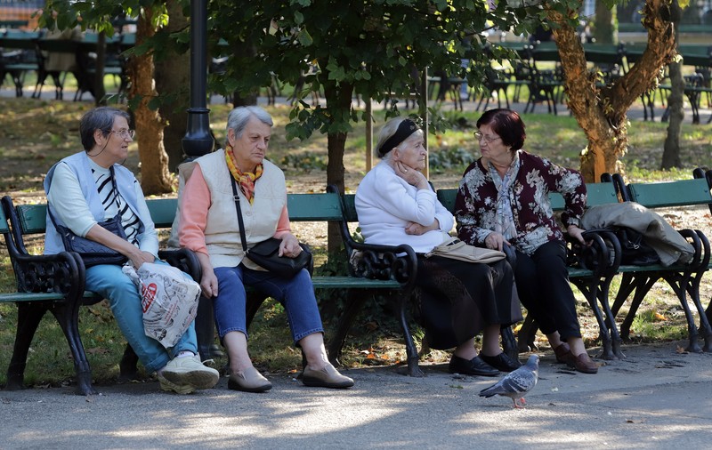 Financial Times: Populația României va fi în pragul colapsului în 2050! Vom fi cu 3 milioane mai puțini din cauza emigrației și a scăderii natalității