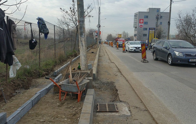 #salvatipipera | Primele măsuri după campania Libertatea: Primăria Voluntari înființează un trotuar destinat corporatiștilor din zonă FOTOGALERIE