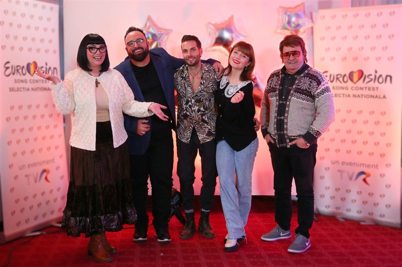 Ozana Barabancea, Cristian Faur, Randi, Alexandra Ungureanu și Adrian Romcescu - juriul Eurovision România 2022