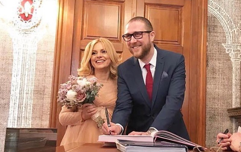Anunțul făcut de Simona Gherghe după 6 ani de căsnicie cu Răzvan Săndulescu: „A fost motivul pentru care nici n-am avut o petrecere”
